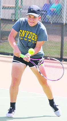SDN Photo/Larry McCarty Snyder’s Virginia Velasquez hit a backhand return in a match against Wall on Friday. Velasquez was playing doubles with Kirsti Pierce at the Snyder Tournament.