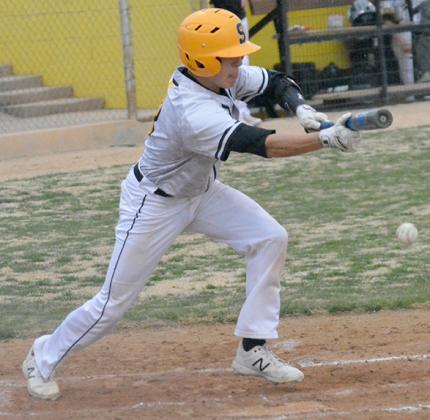 Snyder sophomore Derek Dominguez laid down a bunt during the Tigers’ 6-1 win over Idalou Thursday. Dominguez went 1-4 with a run scored.