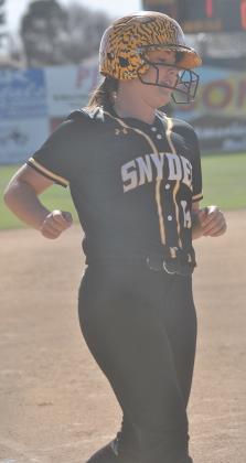  Snyder’s Morgan Grant crossed home during Saturday’s 16-5 win over Hermleigh. 